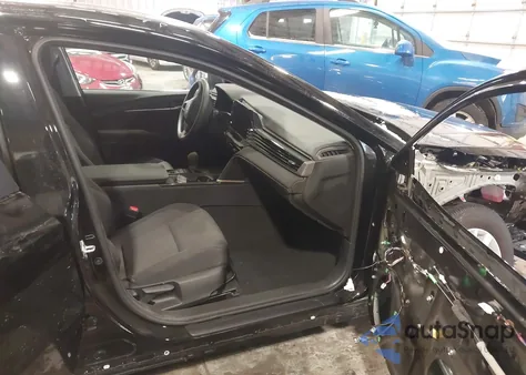 2025 Toyota Camry Le from USA, damaged, VIN 4T1DAACK9SU611993